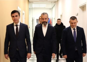 “11 Maji”/Kreu i SPAK Altin Dumani, Olsjan Çela dhe Ilirjan Celibashi takim me diplomatët e huaj në vendin tonë në ambasadën e Francës!