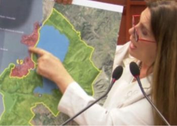 Foto/ “Pika e voçkël” e Kumbaros zgjerohet dyfish në plazhin e Manastirit për resortin luksoz