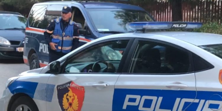 Detajet/ Operacioni ndërkombëtar “Ura”/ Tre persona të arrestuar në Fier, Vlorë dhe Durrës, mes tyre administratori i një shoqërie transporti