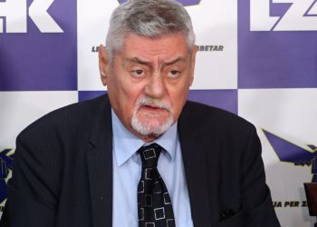 Dashamir Shehi largohet nga drejtimi i koalicionit “Djathtas për Zhvillim”