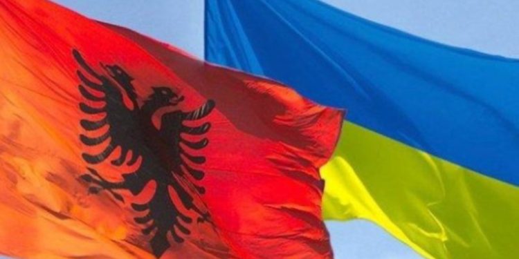 VENDIMI/ Në luftë me Rusinë prej tre vitesh! Qeveria zgjat lejet për qëndrimin e ukrainasve në Shqipëri