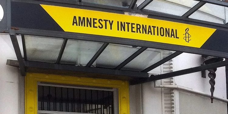 Vetëvrasja e marokenit pasi u largua nga kampi i Gjadrit, Amnesty International: Modeli Meloni sjell vuajtje dhe vdekje