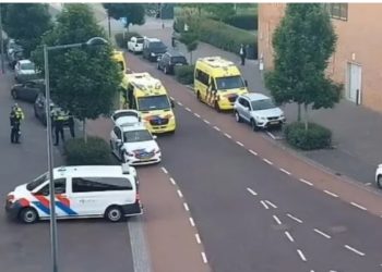 Holandë/ Sulm me thikë, disa të plagosur, mes tyre një efektiv policie