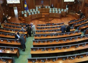 Ngërçi politik/ Dështon sërish konstituimi i Kuvendit të Kosovës për të 20-tën herë, seanca e rradhës pritet të vazhdojë pas 48 orësh