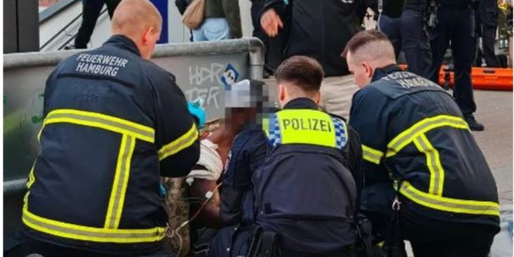 Sulm me thikë në Gjermani/ 12 persona të plagosur, tre në gjendje kritike, në pranga një grua 