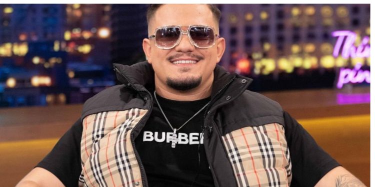 Rrëmbehet dhe dhunohet keq djali i biznesmenit grek, i përfshirë dhe një këngëtar