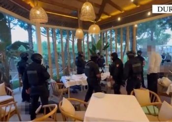 U arrestuan 2 ditë më parë nga operacioni ‘Enigma’/ Gjykata e Durrësit jep masën për Xhevdet Plakun dhe 6 të arrestuarit e tjerë