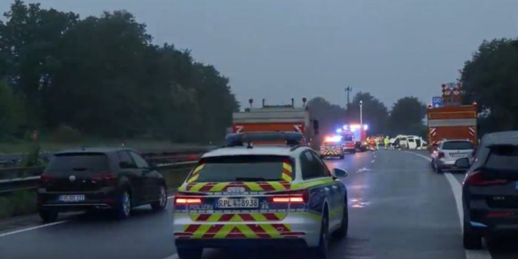 Aksidenti në Gjermani/ Dalin PAMJET nga vendi i ngjarjes ku humbën jetën tre shqiptarët