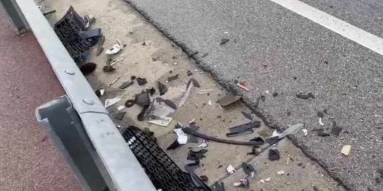 EMRI/ Aksident i rëndë në aksin Fier-Lushnje/ 28-vjeçari humb kontrollin e mjetit, përfundon në kanalin kullues, humb jetën në vend