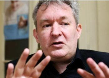 Gazetari Martens: Naive të besohet se shtetet e Ballkanit Perëndimor mund të anëtarësohen në BE deri më 2030!