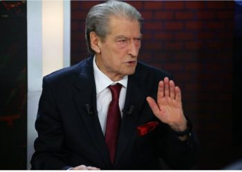 “Detyra jonë është të mbrojmë votën”/ Berisha: Në 2021 Lulzim Basha e braktisi votën e shqiptarëve, pranoi farsën elektorale