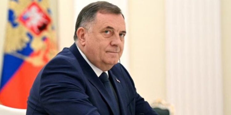 I shpallur në kërkim nga drejtësia e Bosnje-Hercegovinës, Dodik udhëton sërish drejt Moskës