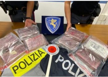 U kap me drogë në Itali, arrestohet shqiptari në Brescia, kokaina kishte vlerë rreth 14 milionë euro
