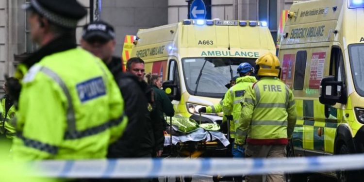 Përplasja e makinës me turmën e njerëzve në Liverpul, policia: Nuk ishte sulm terrorist!