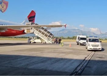 EMRI/ Akuzohet nga GJKKO se pastroi paratë e “Çapjave” të Elbasanit nëpërmjet shitblerjes së automjeteve, arrestohet 36-vjeçari në Dubai