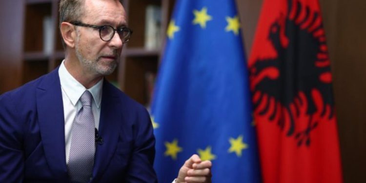 Gonzato: Reformë zgjedhore deri në 2026, të përfshijë rekomandimet e OSBE/ODIHR! Anëtarësimi në BE kërkon dialog politik