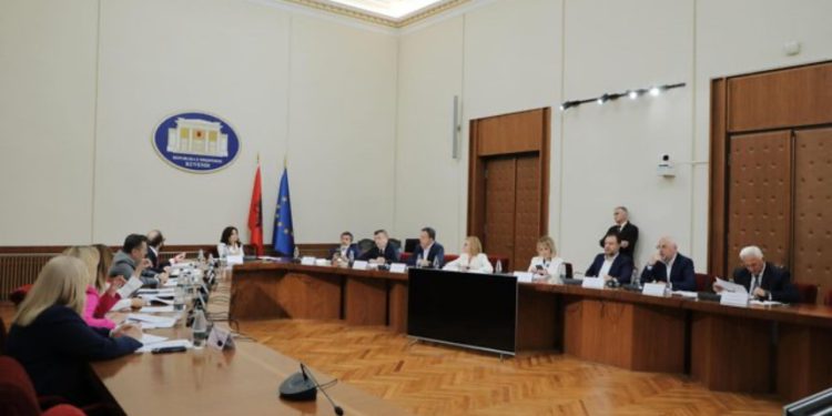 Mbledhja e Konferencës së Kryetarëve/ Nuk dakordësohen për kalendarin e punës së Kuvendit, kalon për votim në seancë plenare