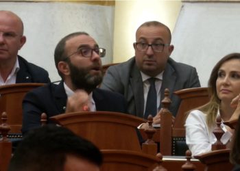 Bardhi-Spiropalit: Ju quheni përfaqësuesja e Xhabaftëve në Kuvend