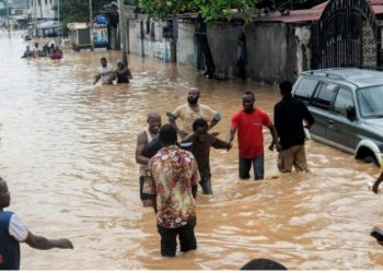 Përmbytje vdekjeprurëse në Nigeri: Të paktën 21 të vdekur, shumë të zhdukur