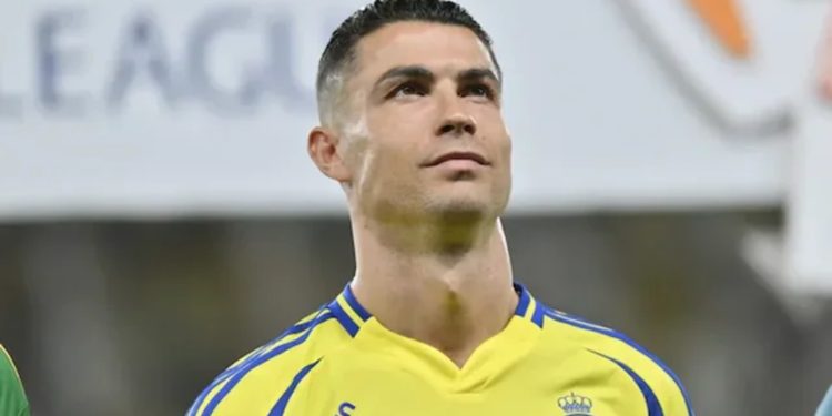 Ronaldo mbetet në Arabi, rinovon kontratën me Al Nassr