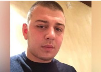 FOTO/ Dyshohet se është autor i atenatit në Durrës, ja kush është 30-vjeçari i shpallur në kërkim Erkid Kazazi