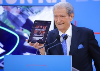 Berisha publikon pamjet e transformimit të Spiropalit: Kjo është ‘Metamorfoza’ e vërtetë, jo ajo e Pëllumb Gjokës