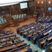 Dështon përsëri seanca konstituive në Kosovë, shtyhet për ditën e hënë