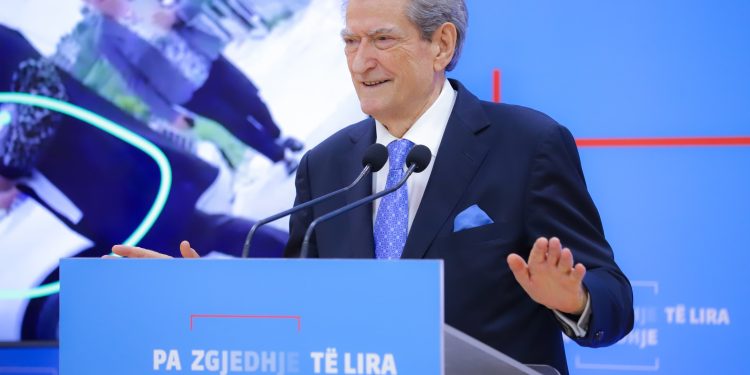 Berisha: Kush e shtron sot problemin se ku është narkoshteti, është ushtar i Pojës! Shqipëria është toka e kokainës