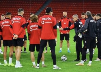 Surpriza te Kombëtarja! Sylvinho dërgon në tribunë katër kuqezinj për sfidën ndaj Serbisë