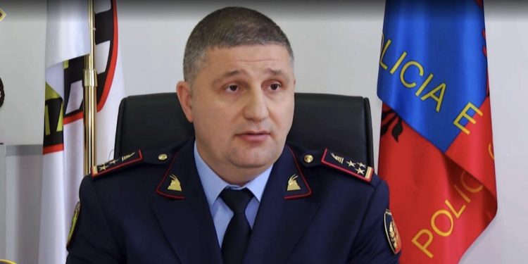 Sot seanca në GJKKO për masën e sigurisë, ish-shefi qarkullimit Roven Zeka dyshohet të jetë rrëzuar në qeli, dëmton legenin