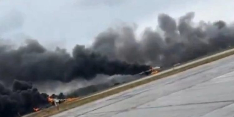 VIDEO/ Sabotim në bazat ruse, më shumë se 40 avionë luftarakë të shkatërruar nga droni