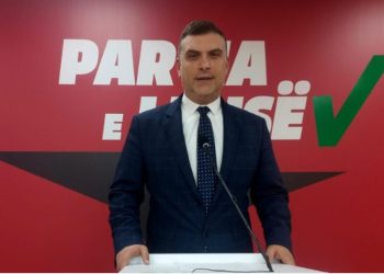 Tedi Blushi jep dorëheqjen nga Këshilli Bashkiak i Tiranës pas zgjedhjes deputet