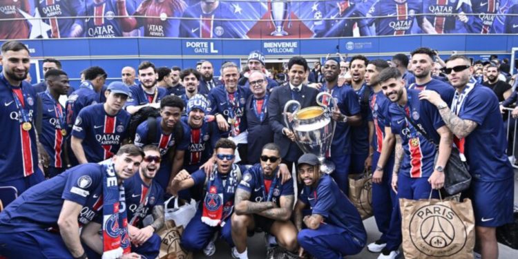 PSG nxjerr në shitje dy sulmuesit e tyre