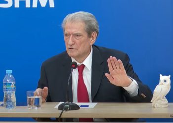 Zbulohet mesazhi që Berisha u ka dërguar kandivatëve të PD-ASHM: Çdo kërkesë që paraqisni për në KQZ, do të mbështetet nga partia