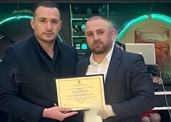 Ulian Shpataraku, “ushtari i bandave” dhe garant te Troplinët për të bërë drejtor Ilir Proden!