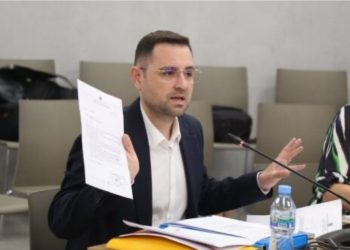 Mungesa e 130 mijë fletë votimi/ PD: Përgjigjja e KQZ ka defekte logjike, lëvizin 13 mandate!