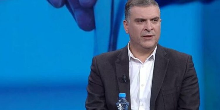 “Ka pasur kërcënime!” Kryemadhi fushatë për PL-në? Blushi: Shaka e madhe, ftonte qytetarët të votonin Metën, por godiste bashkëpunëtorët e tij