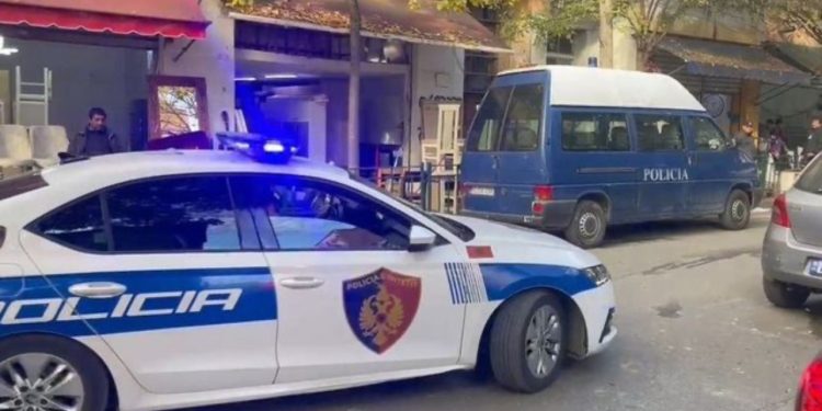 “Arma u shkrep vetë”, flet autori që plagosi të miturin në piceri: Nuk e kisha për qëllim