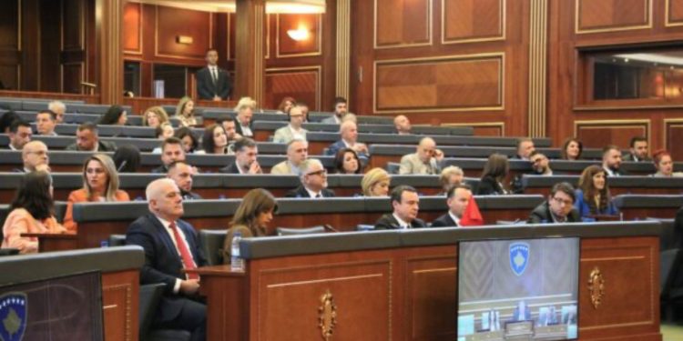 Asnjë ndryshim prej 4 muajsh/ Dështon për herë të 26-të konstituimi i Kuvendit të Kosovës, VV nuk siguron votat për mbajtjen e votimit të fshehtë
