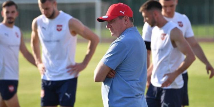 “Do jetë e vështirë”, futbollistët serb vlerësojnë Shqipërinë: Kanë ekip cilësor