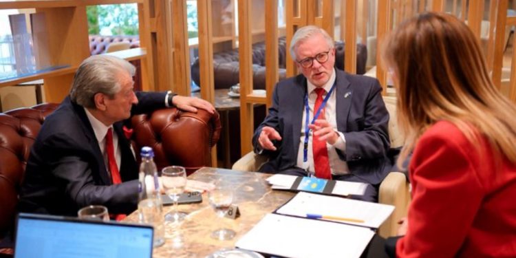 Deklaratat e Berishës për zgjedhjet, eurodeputeti Michael Gahler: Do ta ndjek çështjen e Shqipërisë me objektivitet dhe prioritet