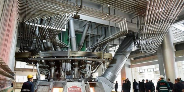 Punonjësi u godit nga një pllakë metalike dhe u plagos rëndë, Inspektorati i Punës vendos pezullimin e pjesshëm të aktivitetit të Albchrome në Elbasan