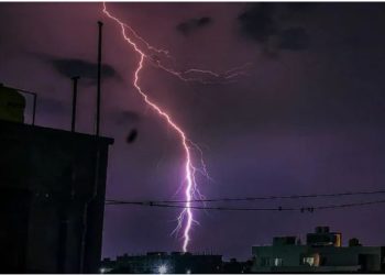 E rëndë në Ersekë/ 65-vjeçari goditet nga rrufeja, ndërron jetë në vend