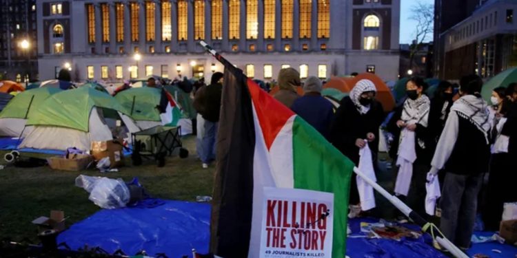 Trump kërcënon se do t’i heqë akreditimin Universitetit të Kolumbias dhe do të ndalojë vizat për studentët e huaj në Harvard