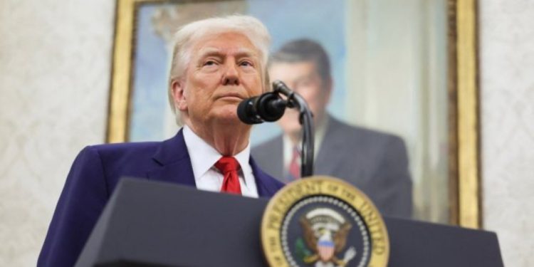 “Sulmi në Kolorado nxorri në pah rreziqet që i kanosen vendit”/ Trump nënshkruan vendimin, qytetarëve nga 12 shtete u ndalohet hyrja në SHBA