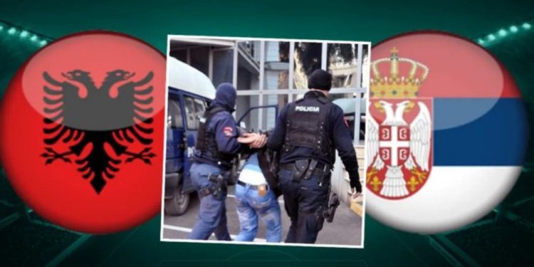 Shisnin bileta të sfidës Shqipëri-Serbi në Instagram, përfundojnë në pranga 3 të rinjtë