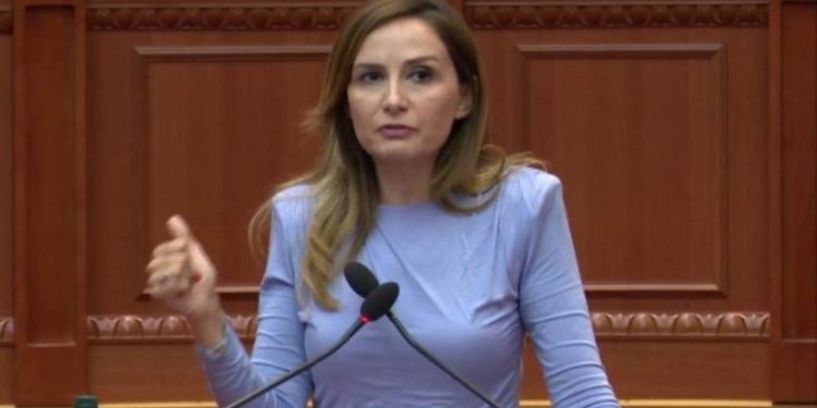 “Nuk është antishqiptar ai që thotë se ka probleme, por kush krijon barriera”/ Tabaku: Zgjedhjet, mundësi e humbur për Shqipërinë