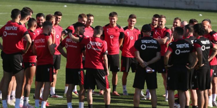 Silvinjo e nis nga Broja, si pritet të luajë Shqipëria me Serbinë