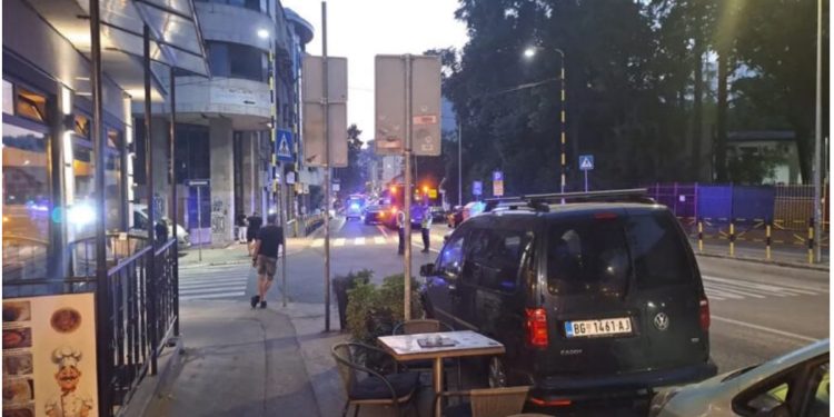 Vritet 24-vjeçari në qendër të Beogradit