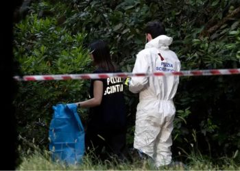 E rëndë në Romë/ Trupat e dekompozuar të një foshnje 6-muajshe dhe një gruaje gjenden në një park, nisin hetimet mbi ngjarjen